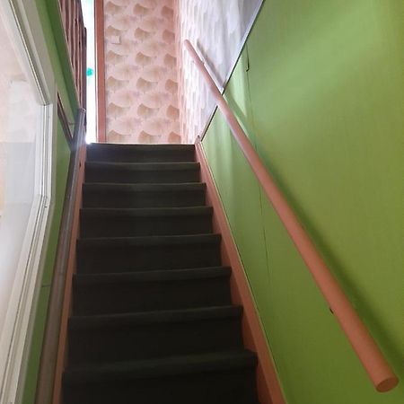Cycling House Bed & Breakfast Ронс Екстериор снимка