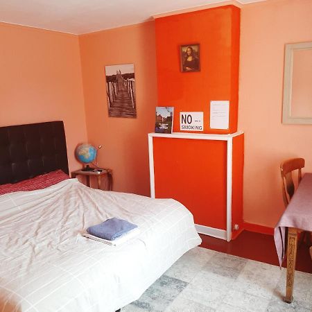 Cycling House Bed & Breakfast Ронс Екстериор снимка